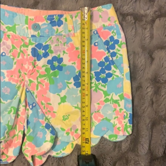 Lily Pulitzer Blue Floral Buttercup Shorts - Picture 8 of 13